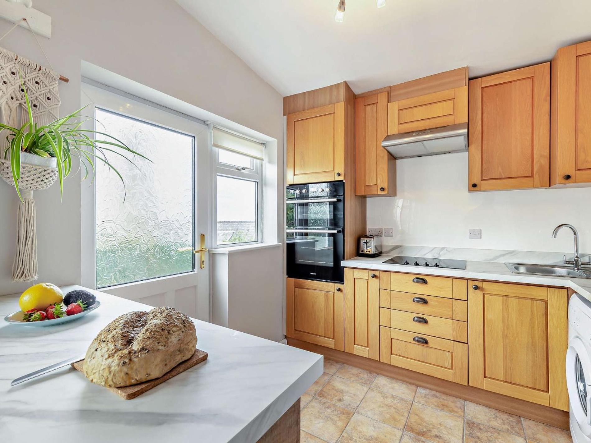 2 Bed In Aberdovey 91946 Aberdyfi Exterior foto