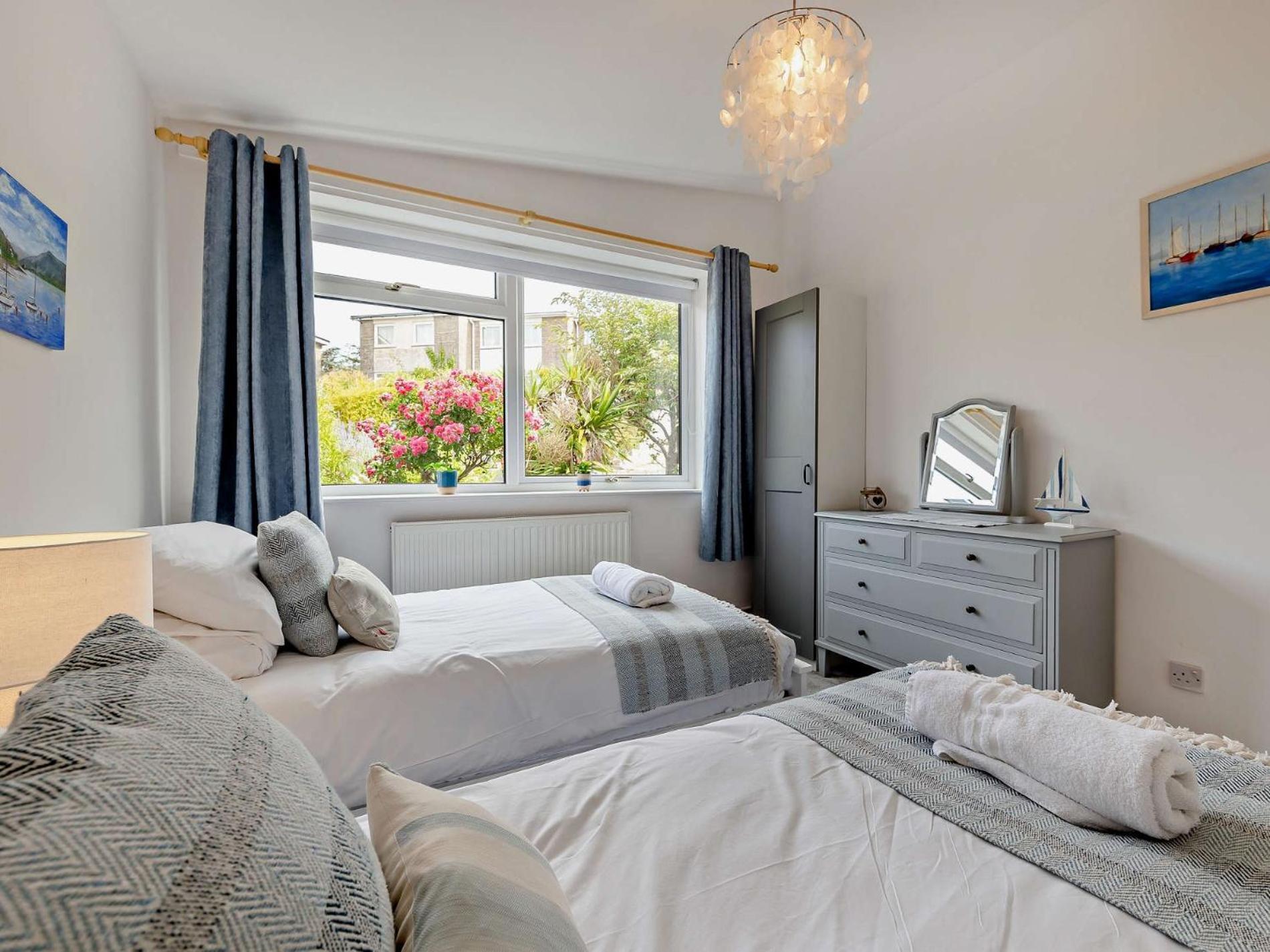 2 Bed In Aberdovey 91946 Aberdyfi Exterior foto